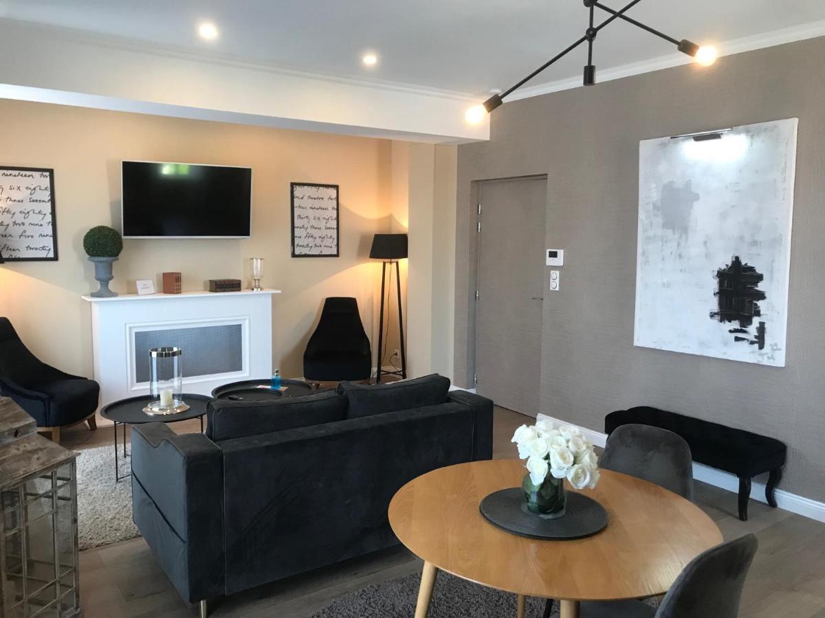 Lazare Maison De Maitre , Appartements De Standing Avec Parking Privatif A Seulement 7 Minutes A Pied Du Centre Historique De Béziers Eksteriør billede